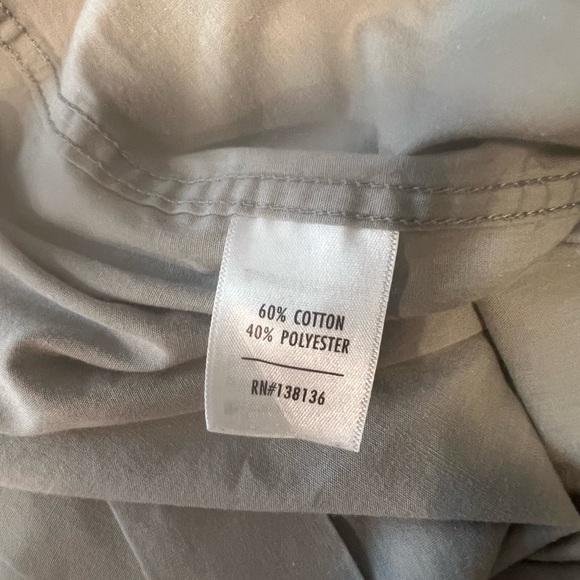 Bespoke Men’s Light Gray Colored Long Sleeve Slim Fit Dress Shirt - Picture 5 of 7